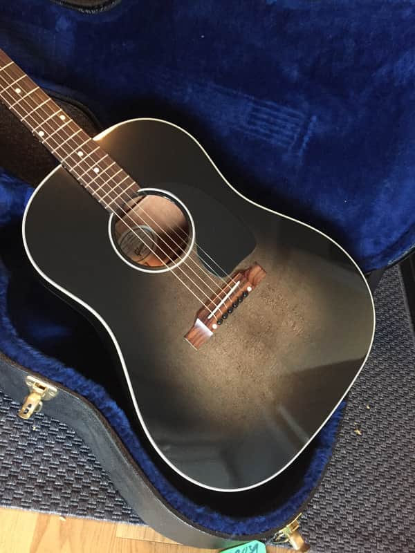 Gibson Acoustic J45 Standard - Very rare Cobra Burst finish