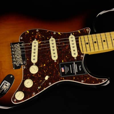 Fender American Professional II Stratocaster - MN 3CS (#592) image 2
