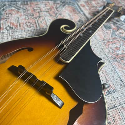 Kentucky KM-630 - Sunburst W/ Case image 3