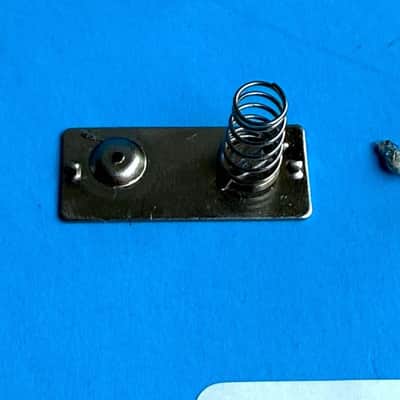 BEHRINGER UMX610 U-Control MIDI Keyboard Parts: Battery Holder Contact Springs image 8