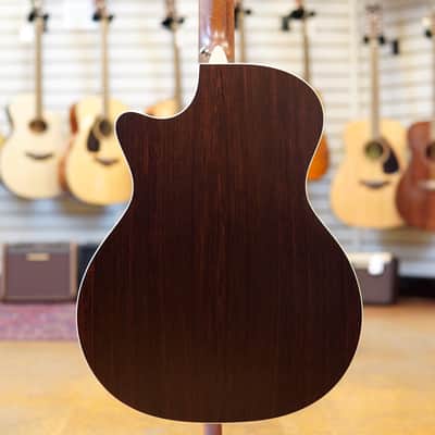 Martin GPC-16E Spruce/Rosewood Grand Performance Acoustic-Electric Guitar w/Padded Gig Bag image 3
