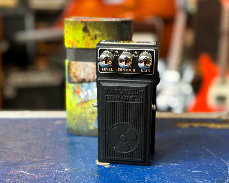 Plutoneium Chi-Wah-Wah Pedal v1 | Reverb