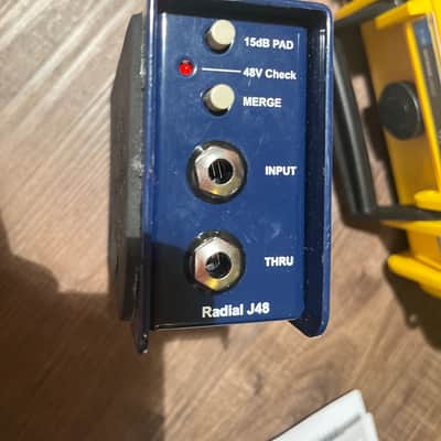 pair of Radial J48 Active Direct Box, incl. Case image 3