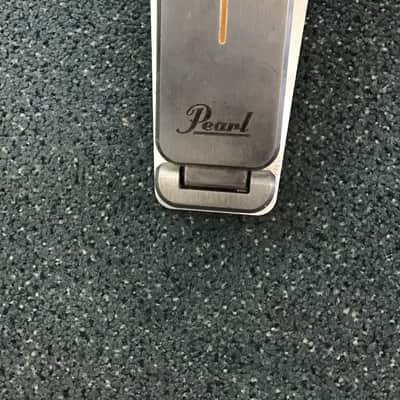 Pearl P930 LATE 2000’s - SILVER image 2