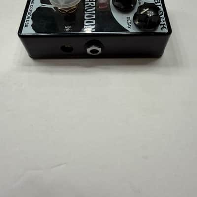 Mr. Black Super Moon Modulated Reverb Supermoon Guitar Effect Pedal Portland USA image 4
