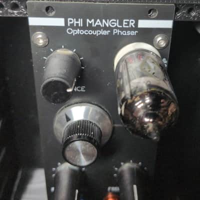Bard Synthesizers Phi Mangler Phaser with Vacuum Tube VCA - Analog Euroack Module 2025 - Black image 4