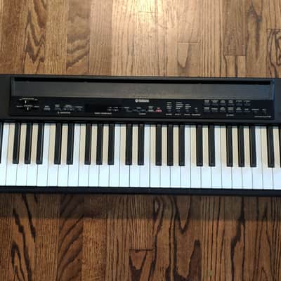 Yamaha P80 digital piano image 2