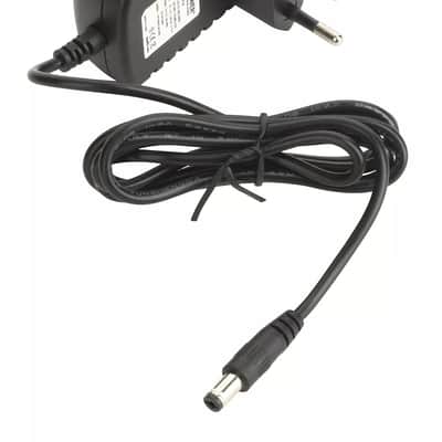 Power Supply Combo Pack for Guitar Effect Pedals (9V DC, 1.300 mA, Daisy Chain w/ 5 outputs) image 2