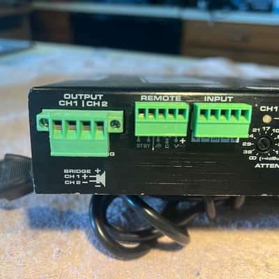 QSC SPA2-60 Compact 2-Channel bridgeable Commercial 1/2 rack Power Amplifier with rack mount tray and IEC cable image 6
