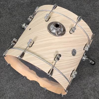 Used PDP Concept Maple 3pc Bop Drum Set Twisted Ivory - Good image 6