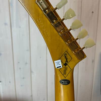 Epiphone Korina Explorer 2023 - Aged Natural image 6