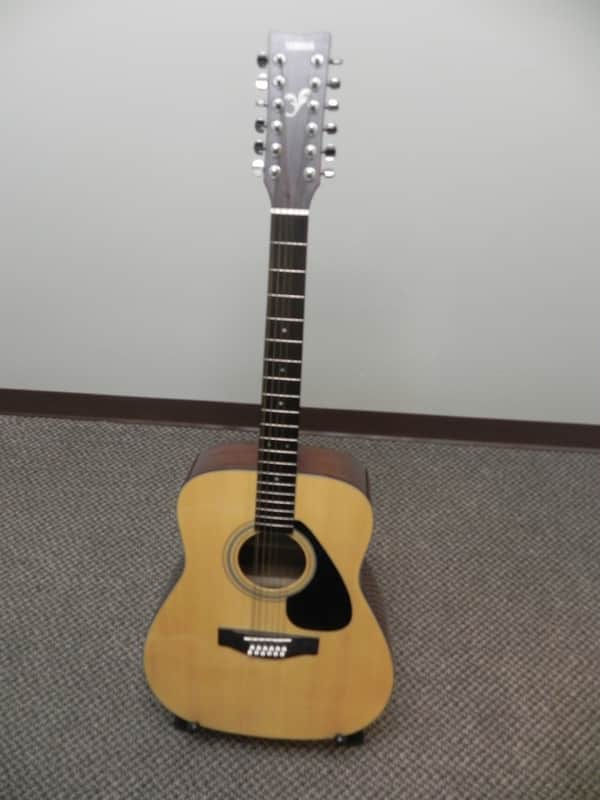 Yamaha FG-413S-12 Solid Spruce Top 12-String Acoustic Guitar