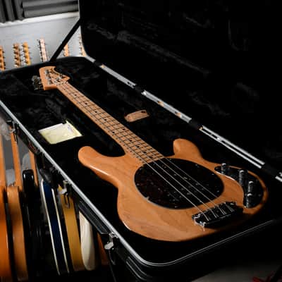 Ernie Ball Music Man StingRay 4 H with Maple Fretboard 2011 - Natural image 9