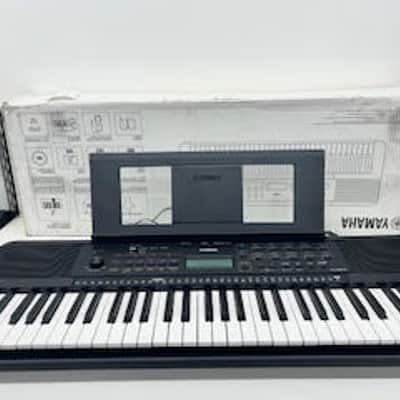 Yamaha PSR-E273 61-Key Arranger Keyboard 2020 - Present - Black