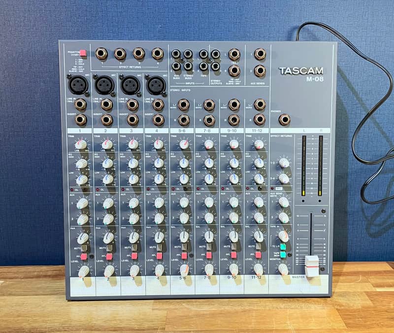 TASCAM M-08 8 Channel Analog Mixer - Vintage Mixing | Reverb Italia