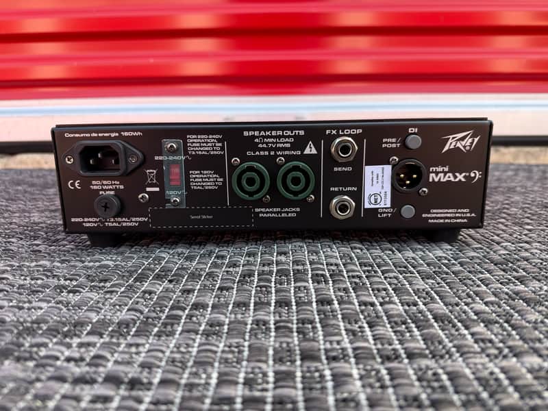 Peavey MiniMAX 600 Bass Amp Head – Excellent Condition, 600W RMS
