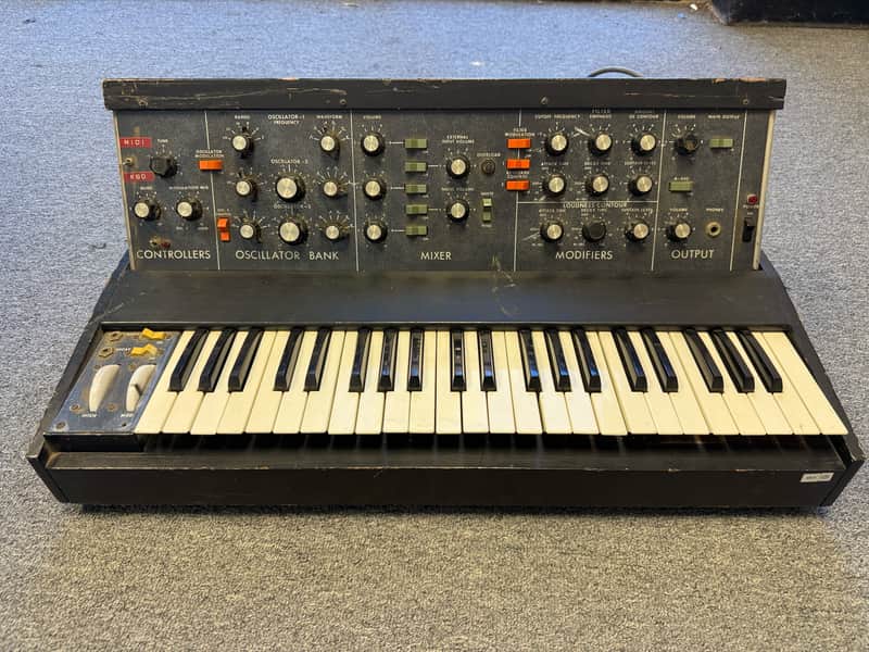 Terry Bozzio's Missing Person's 1980s Mini-Moog Model D with Roland MPU-101 image 1