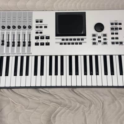 Yamaha Motif XF 6 Production Synthesizer 2010s - Gray image 5