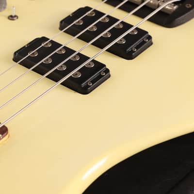 1991 G&L L-2000 Commemorative Leo Fender Signature Bass White image 9