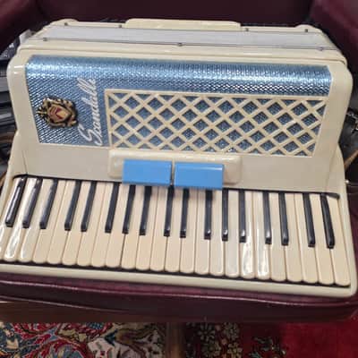 Scandalli 41 Key Blue Pearl Tone Model 409\29 Accordian & Case image 2