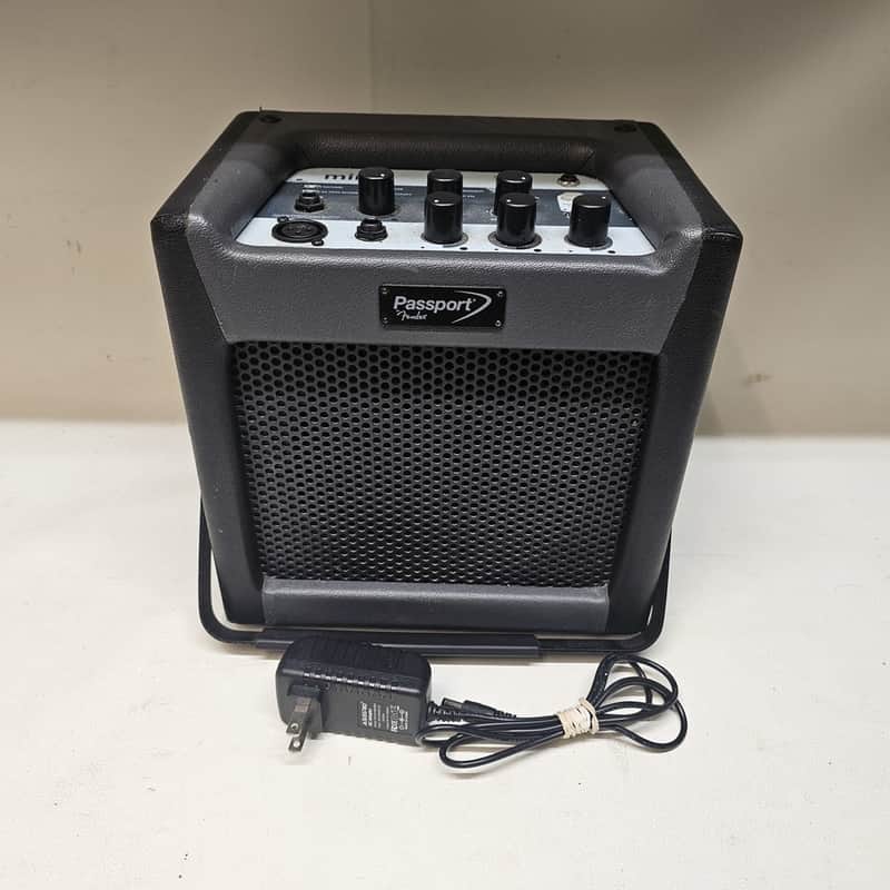 Fender Passport Mini 2010s - Black image 1