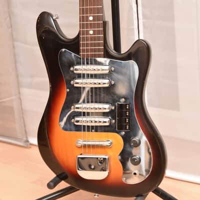 Teisco / Kawai Hertiecaster – vintage 1960s 4-pickup Stratocaster guitar Japan Gitarre image 1