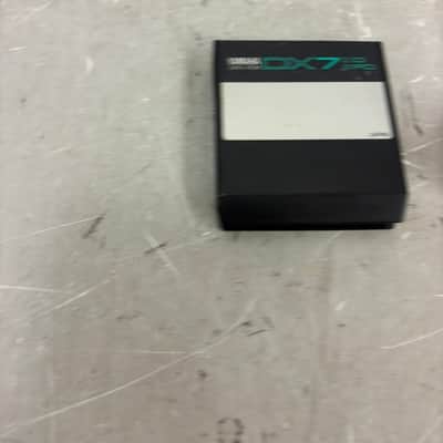 Yamaha DX7 II-D / II-FD Data ROM Cartridge image 3