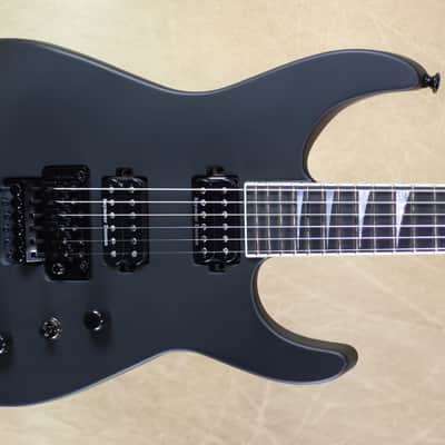 Jackson USA Custom Shop SL2H Speed Neck Soloist Satin Black Guitar Specs:  Model Name:  Custom Shop image 1