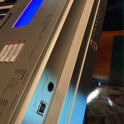 Yamaha YPG235 Portable Grand Piano synth keyboard USB out w/sustain pedal LOCAL PICKUP ONLY image 3
