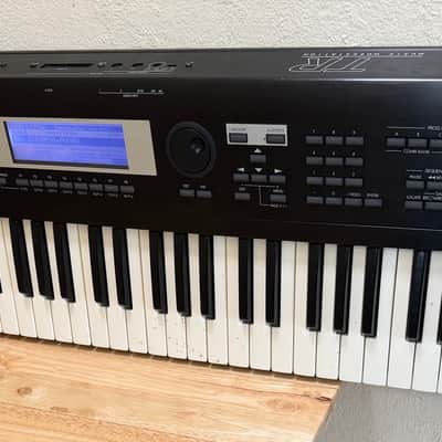 Korg TR61 61-Key Music Workstation Keyboard 2000s - Black image 1