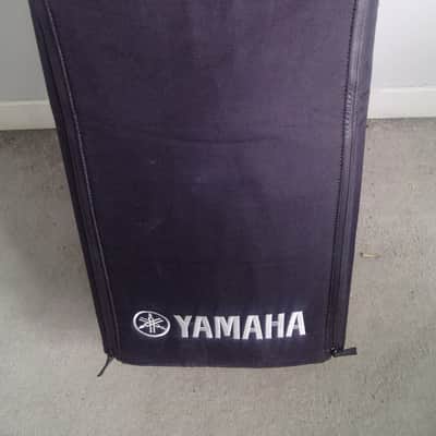 Yamaha DBR12 12" Active Speaker (pair) + padded speaker covers image 3