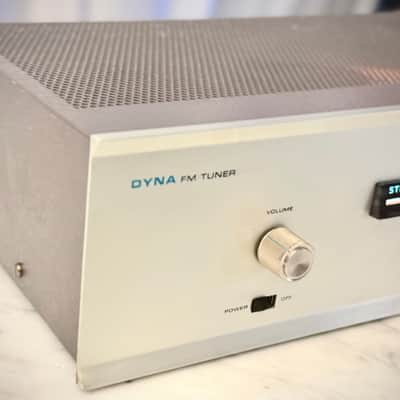 🎶✨ Dynaco FM-5 Tube FM Tuner — Very Clean, Stereo Indicator Working, Original Cage, Tested Working image 5