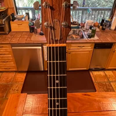 Taylor 410 with Ebony Fretboard 1996 - 1997 - Natural image 9