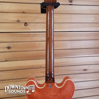 Gibson ES-335 Semi-Hollow Electric Guitar with Gibson Hard Case  - Watermelon image 5