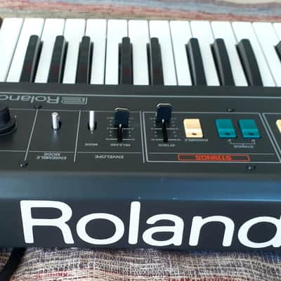 Roland RS-09 MKII 44-Key Organ / String Synthesizer 1980s - 230V image 9