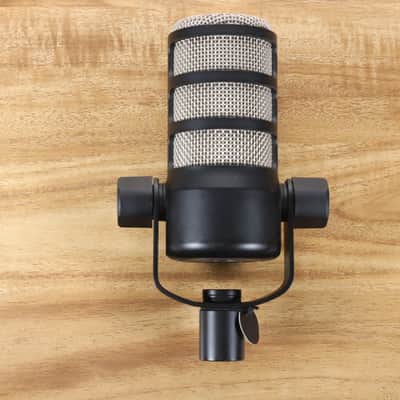 RODE PodMic Cardioid Dynamic Podcasting Microphone 2019 - Present - Black image 2