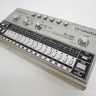 Roland TR-606