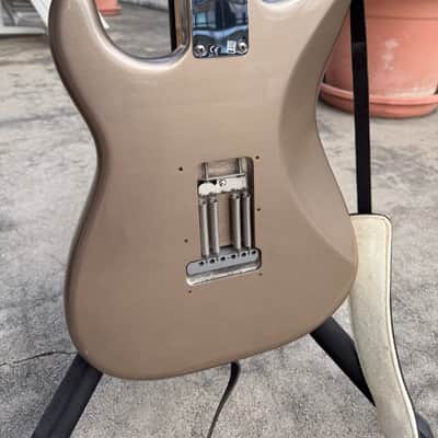 Fender American Vintage '65 Stratocaster 2013 - 2016 - Shoreline Gold with matching headstock image 7