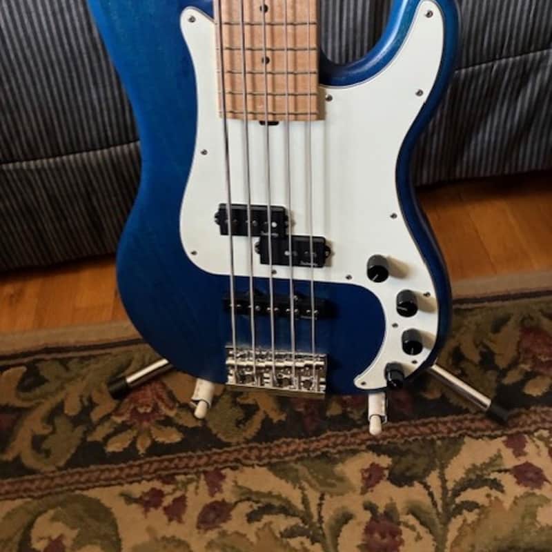 2021 Sadowsky MetroLine 24-Fret Hybrid P/J 5 string Bass Ash B…