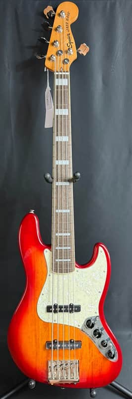 Squier Classic Vibe Active 70's Jazz Bass for $599.99 - A Legendary Bass at an Unbeatable Price