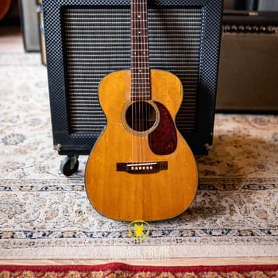 Martin 0-18 1950 image 1