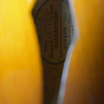 Gibson L-7-C 1952 - sunburst image 13