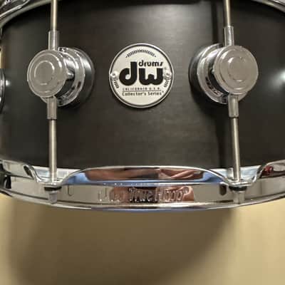 DW Collectors Black Satin Maple Snare Collectors Na - Black satin maple image 2
