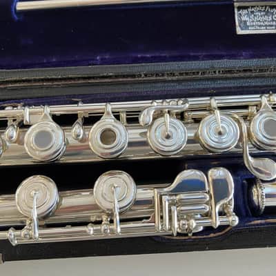 Vintage 1971 W.S Haynes Handmade Solid Silver Flute, New Pads; with Case image 2