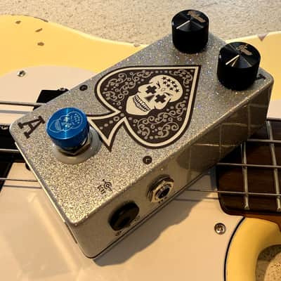 Flattley Guitar Pedals The Bass Ace - Bass Guitar Tone Booster image 3