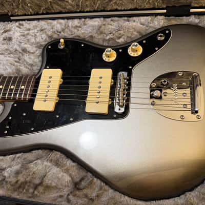 Fender 75th Anniversary American Professional II Jazzmaster – Mercury Finish – Super Mint – OHSC image 4