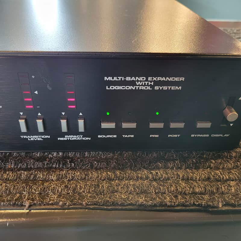 dbx 4BX マルチバンドエキスパンダー dbx 4BX マルチバンドエキスパンダー dbx 4BX Dynamic-range Expander