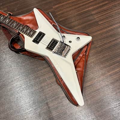 Tokai Super Edition FSD-65 'Five Star' Random Star Explorer 1982 Original soft case image 1