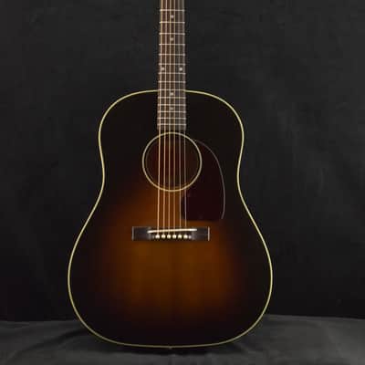 Gibson Limited J-45 Banner 19 Fret Thermally Aged Adirondack Thin Finish image 2