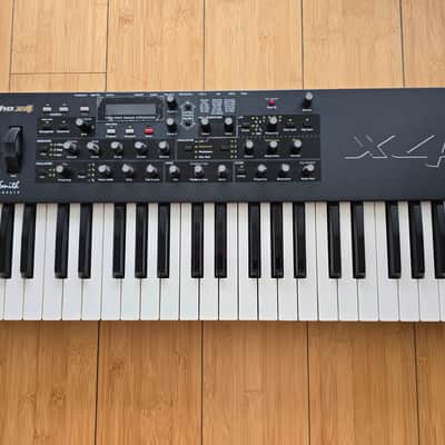 Dave Smith Instruments Mopho x4 44-Key 4-Voice Polyphonic Synthesizer 2013 - 2018 - Black with Wood Sides